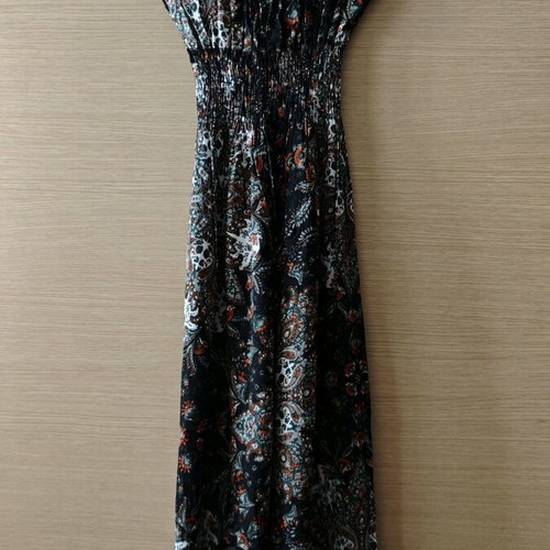 Anel dress like new with elasticity and breathable fabric
