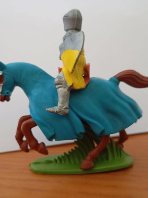 Mounted Knight Figurine Britains LTD used