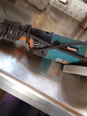 Makita 9069 angle grinder 230mm 2000W used professional