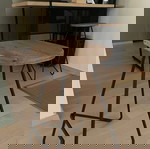  BoConcept: Γραφείο-Βιβλιοθήκη-Reception και 5 Ψηλά Καθίσματα / Σετ ή μεμονωμένα