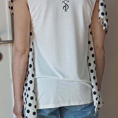 Twinset women's blouse like new, size S, black and white
