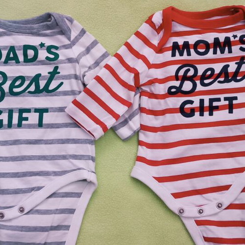 GAP baby bodysuit set 0-3 months like new