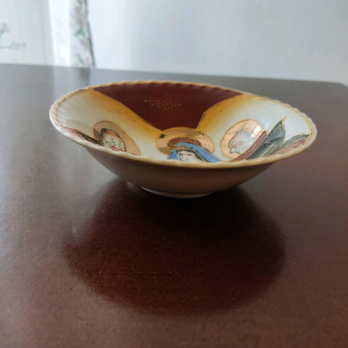 Decorative plate Granny's Japan diameter 13cm like new