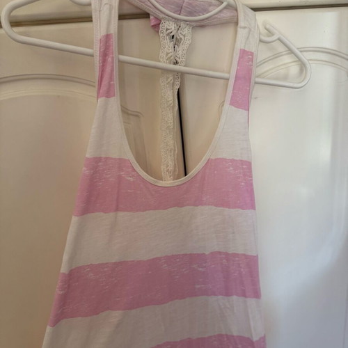 Maxi dress used with embroidery on the back, white and pink