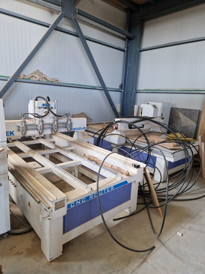 CNC pantograph and 3-axis machine like new