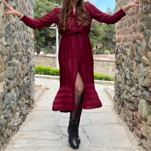 Bordeaux shirt dress Axel like new