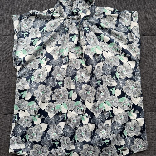 Pepe Jeans women's shirt like new, size S, colorful