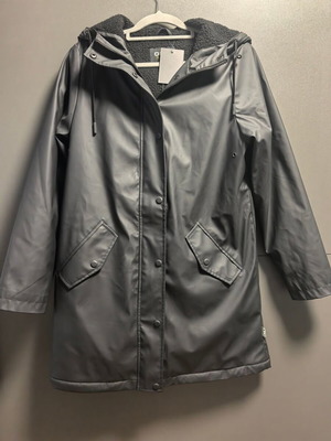 Only winter jacket with warm lining, new, black, size XS