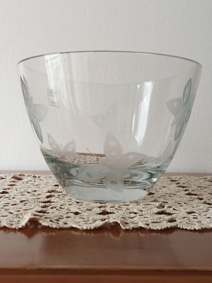 Crystal bowl Espiel new with butterfly design