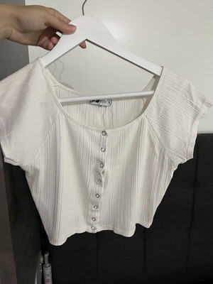 New Yorker White Crop Top like new, size S