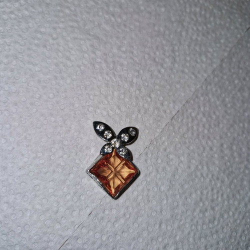 Fwo bead for necklace like new