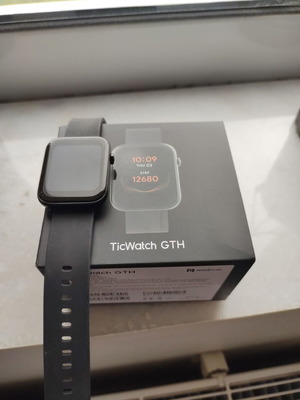 Mobvoi Ticwatch GTH used with screen issue