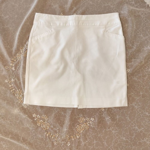 Banana Republic skirt like new, white, size L 40 12