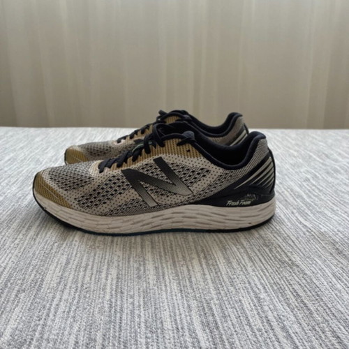 New Balance Fresh Foam Vongo v2 athletic shoes size 43