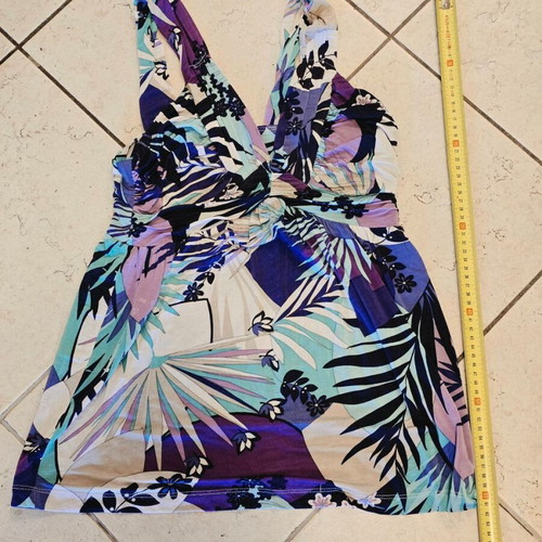 Sinequanone shirt like new, multicolor, sizes S and M