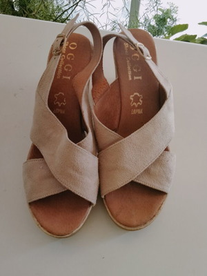 OGGI leather suede sandals, size 39, beige nude