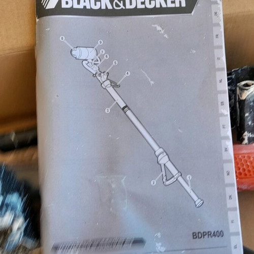 Black and Decker Speedy Roller 650ml with Automatic Painting System like new