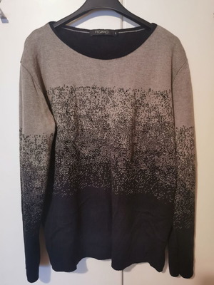 Figaro women's knitted pullover like new with Merino wool, size 4