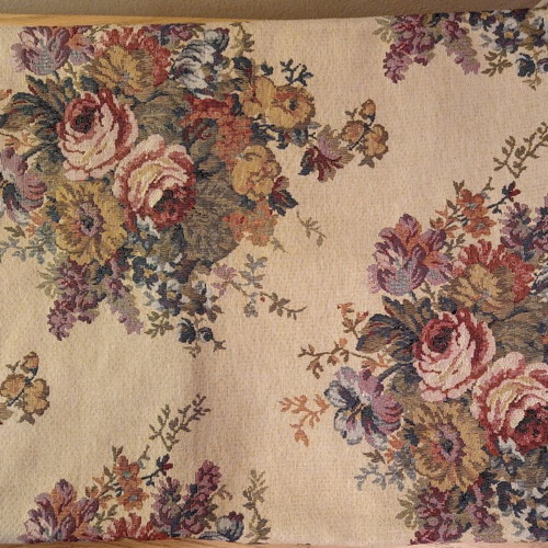 Linens throw set of 4 pieces new