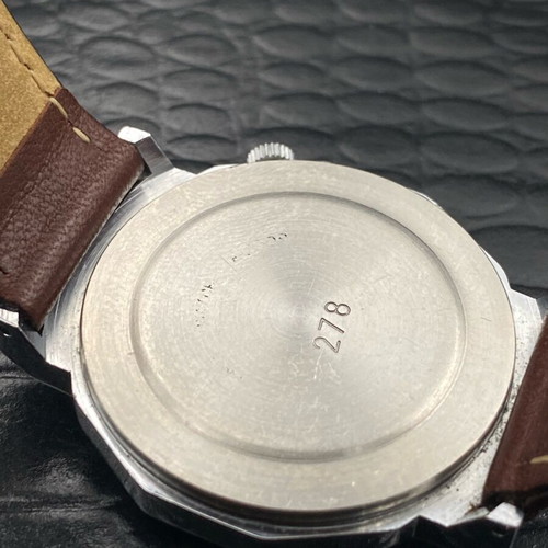 Soviet Luch CCCP watch like new, men's, white and silver