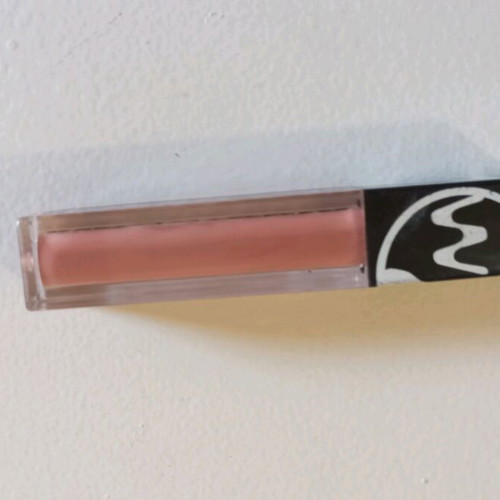Lip gloss used