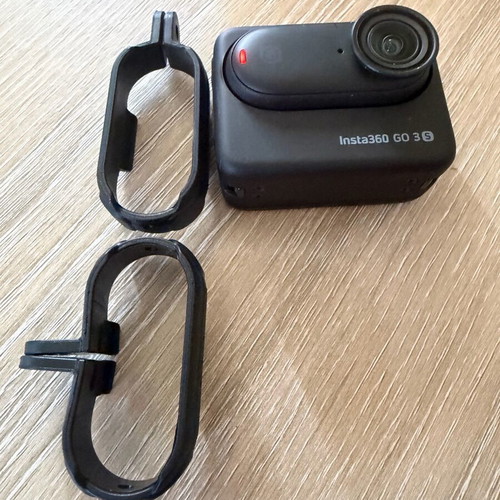 Insta360 GO3s like new with second battery and warranty