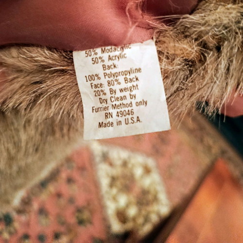 Statement Vintage faux fur coat like new, gray and beige
