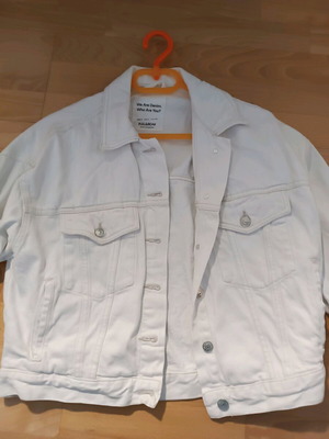 Denim jacket Pull & Bear like new, white, size S