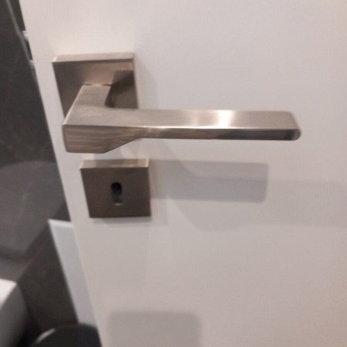 Door handle zamak new pair with rosette and lock