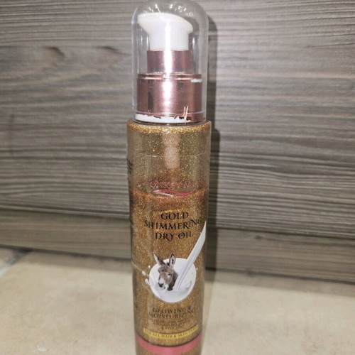 Dry Oil with Glitter used, with donkey milk