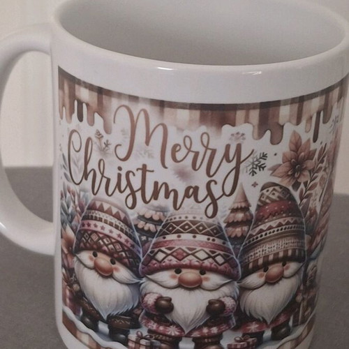 Scandal Beauty Christmas mugs new, ceramic set