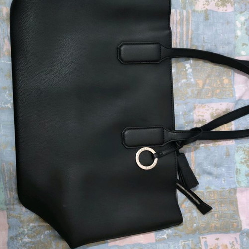 Caprice large hand bag used
