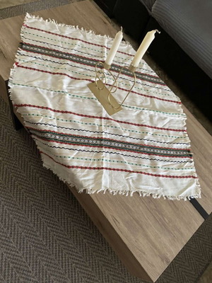 Square tablecloth with beautiful colors, new