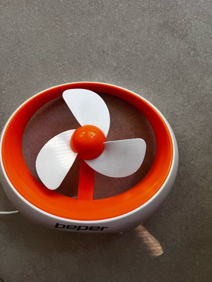 Usb fan like new