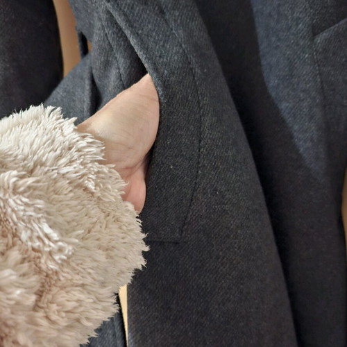 Unisex wool vintage coat in gray color like new