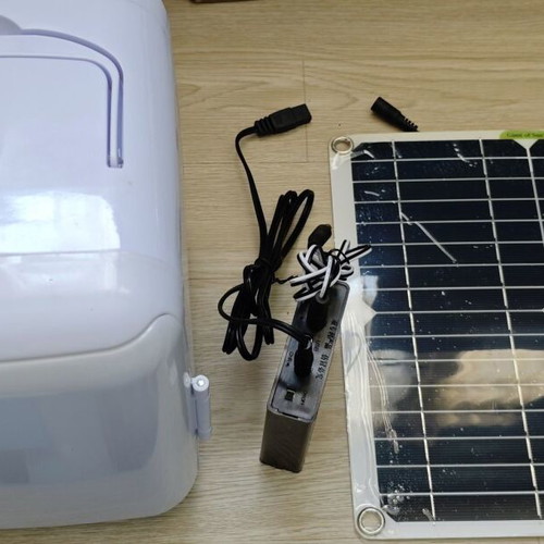 Mini Portable Fridge 4L New With Cooling And Heating