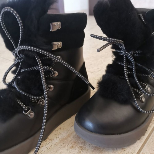 Ugg snow boots, black, size 37, new