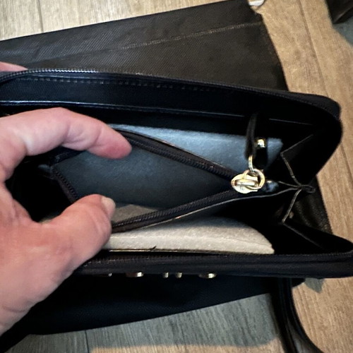 FRNC wallet new, black