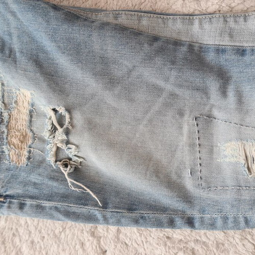 Zara distressed jeans size 40, blue