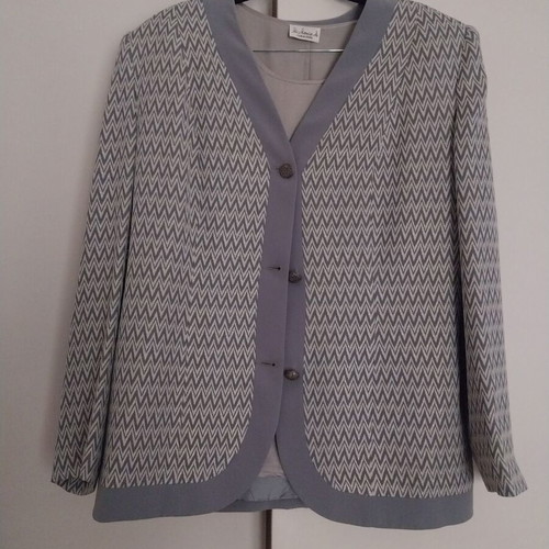 Suit set jacket, skirt and satin blouse like new, size Large, grey and silver