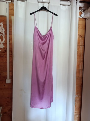 Pink slip dress new, sizes S and M
