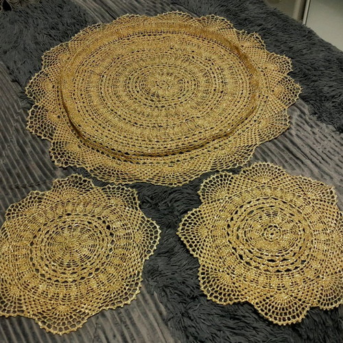 Rotonda set handmade crocheted with gold thread new