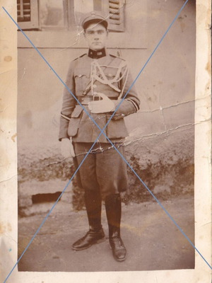 Portrait photo of Greek army officer used 9x13.5 cm