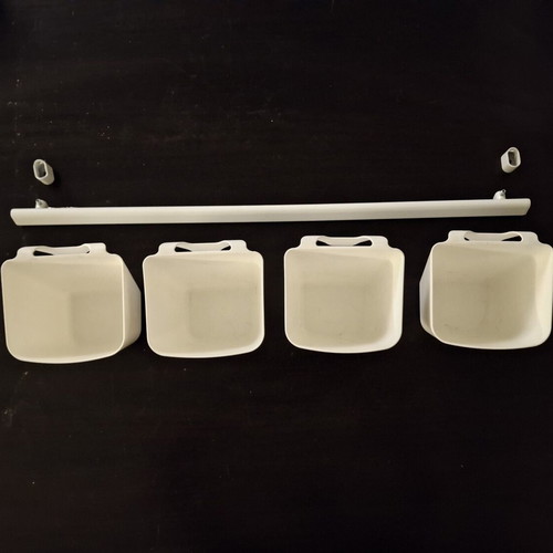 Wall rail with 4 containers like new, 60 cm