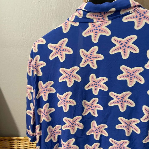 Compania Fantastica shirt with starfish pattern size M like new
