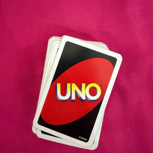Uno card deck like new