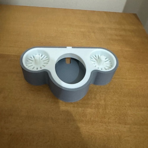 Organization stand for 2 Oral-B electric toothbrushes with charging slot and drainage 3D printed