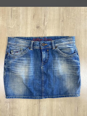 Tommy Hilfiger vintage skirt, blue