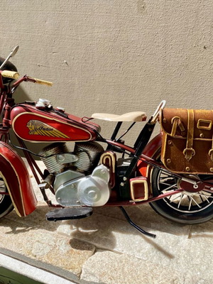 Handmade Metal Indian Motorcycle Miniature Vintage Collectible 34cm
