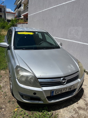 Opel Astra 2006 μεταχειρισμένη λιμουζίνα 1.4L χειροκίνητο βενζίνη